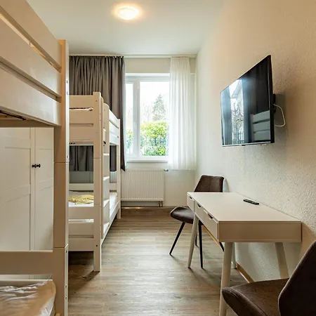 Homestay Appartementhaus Mit Balkon Im Ostseebad Goehren Hm-adl Goehren (Ruegen)