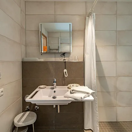 Appartementhaus Mit Balkon Im Ostseebad Hm-adl *