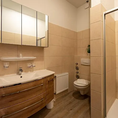 Appartementhaus Mit Balkon Im Ostseebad Hm-adl 民宿 奥斯特巴德·哥伦