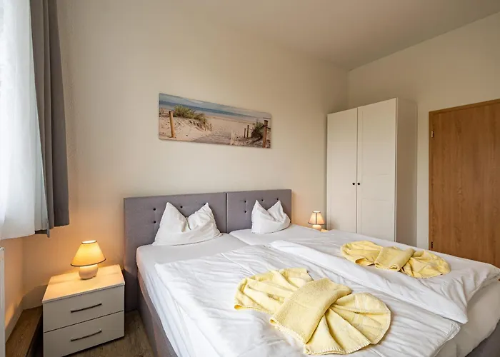 Appartementhaus Mit Balkon Im Ostseebad Hm-adl Séjour chez l'habitant Goehren (Ruegen)